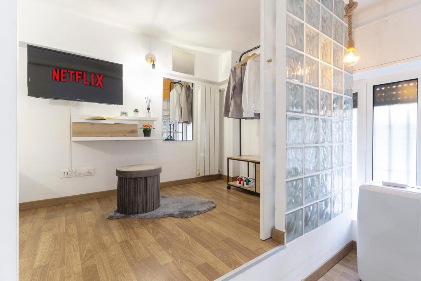 Luxloft Milano Bocconi - 2 Bathrooms - Free Parking ภายนอก รูปภาพ